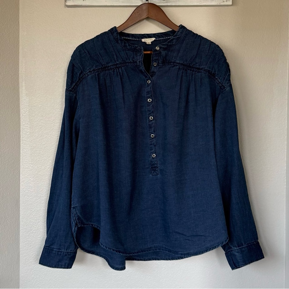 ANTHROPOLOGIE 1X PILCRO Henley Blouse in Dark Denim • Chambray Top Modern Boho - Picture 2 of 8